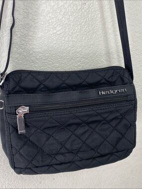 Hedgren Carina Women’s Black Quilted Crossbody Shoulder Bag